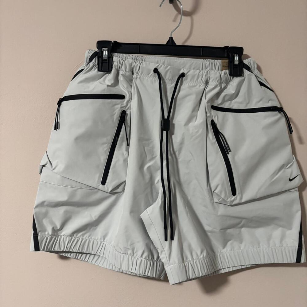 Nike tech super lightweight shorts